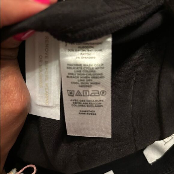 New, LOFT Riviera Cropped Casual Slack Pants - Picture 2 of 5